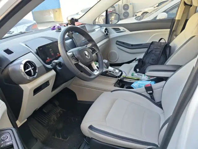 BYD Yuan Pro — Фото автомобиля 14