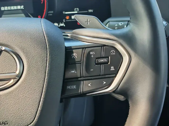 Lexus GX — Фото автомобиля 18