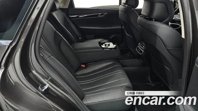 Genesis G80 RG3 — Фото автомобиля 18