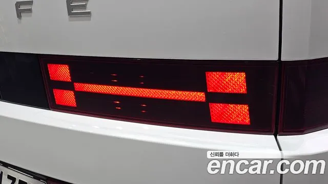 Hyundai Santa Fe MX5 — Фото автомобиля 8