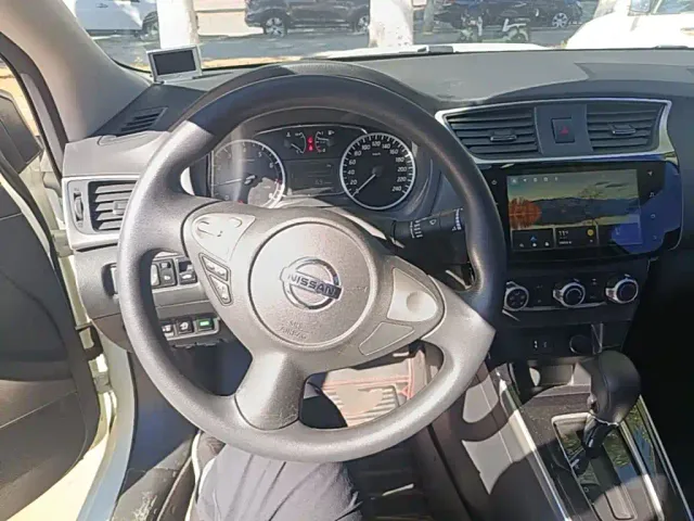 Nissan Sylphy — Фото автомобиля 10