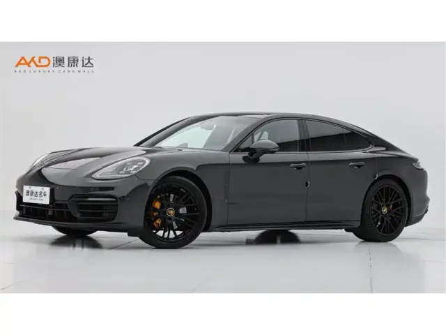 Фотография автомобиля — Porsche Panamera