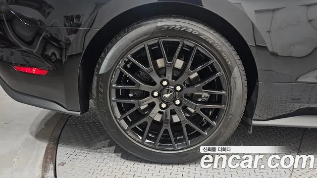 Ford Mustang Mustang GT Купе — Фото автомобиля 5