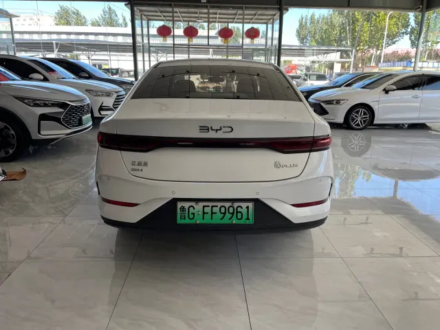 BYD Qin PLUS — Фото автомобиля 8