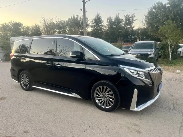 GAC Trumpchi M8 — Фото автомобиля 7