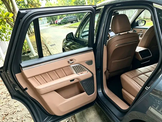 Onvo L90 — Фото автомобиля 9