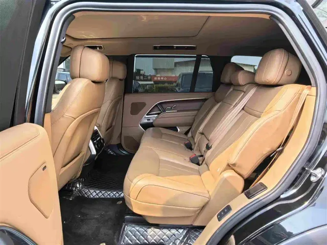 Land Rover Range Rover — Фото автомобиля 10