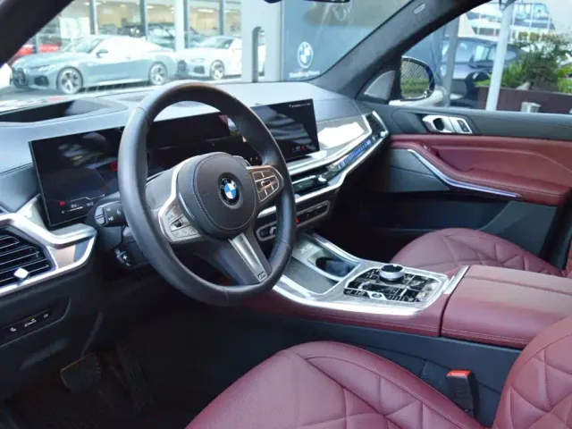 BMW X5 — Фото автомобиля 10