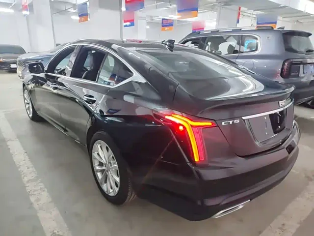 Cadillac CT5 — Фото автомобиля 4
