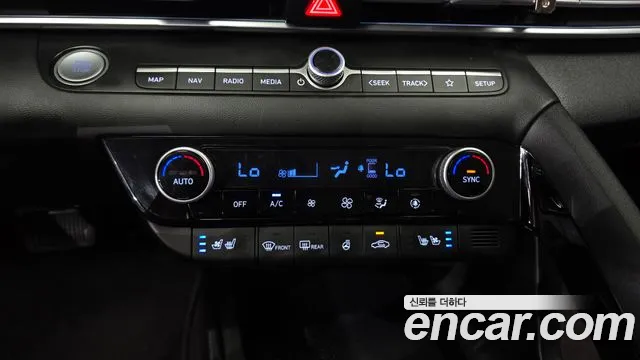 Hyundai AVANTE Avante (CN7) — Фото автомобиля 20