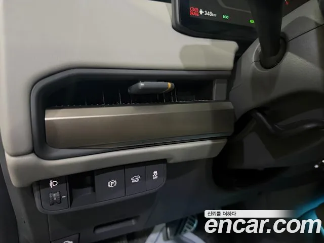 Kia EV3 — Фото автомобиля 17