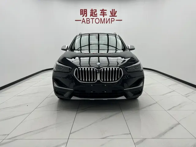 BMW X1 — Фото автомобиля 2
