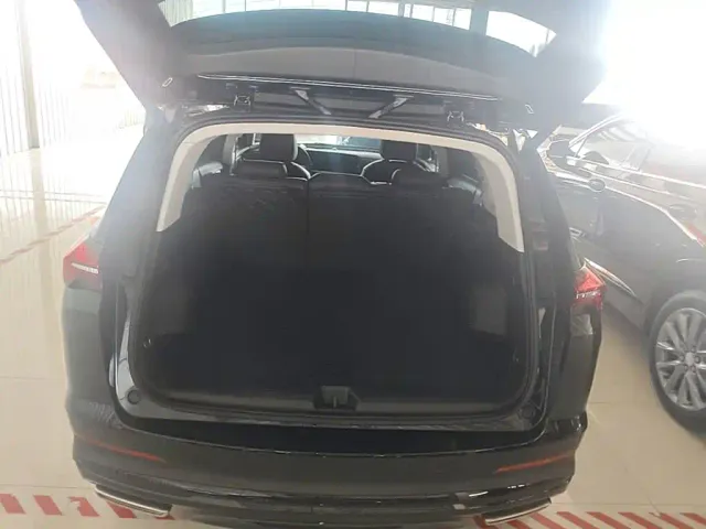 Buick Envision Plus — Фото автомобиля 18
