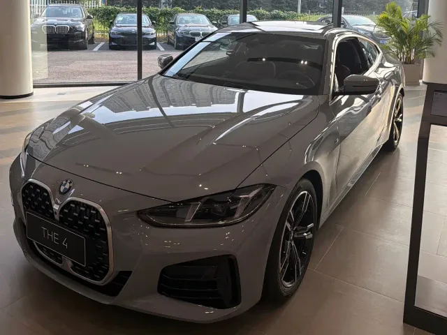 Фотография автомобиля — BMW 4 Series