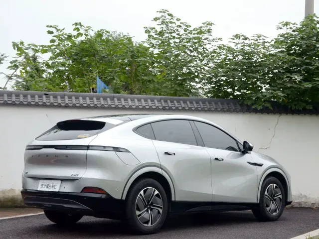 Xpeng G6 — Фото автомобиля 5