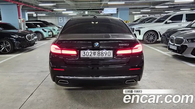 BMW 5 Series G30 — Фото автомобиля 4