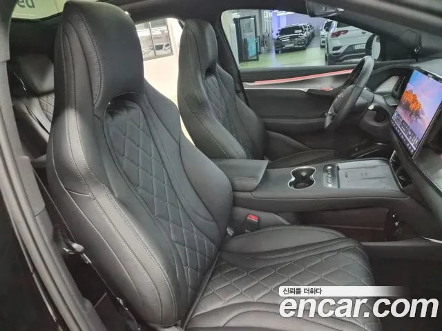 BYD Sealion 7 — Фото автомобиля 10