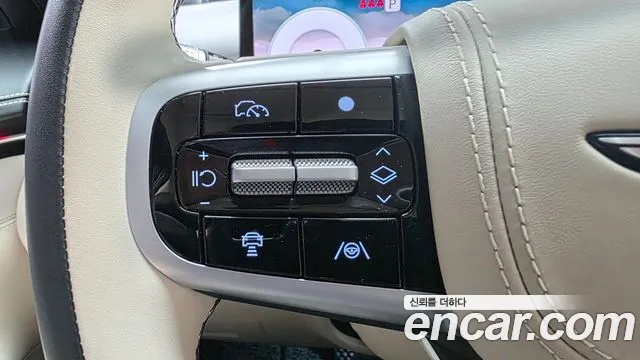 Genesis GV70 — Фото автомобиля 18