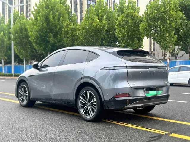 Xpeng G6 — Фото автомобиля 6