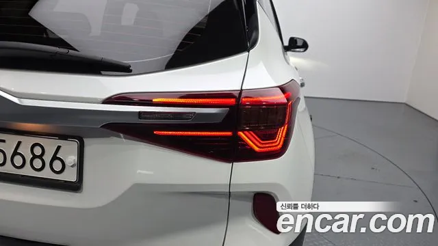 Kia Seltos Seltos Бензин 1.6 турбо 2WD — Фото автомобиля 22