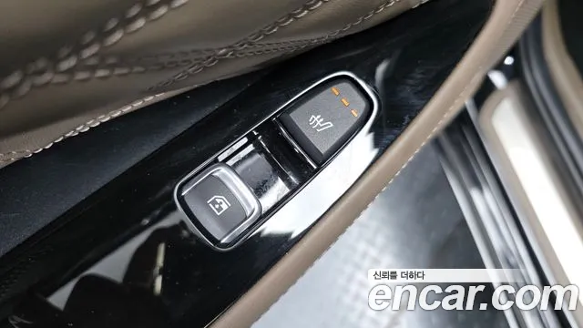 Kia K8 Hybrid — Фото автомобиля 30