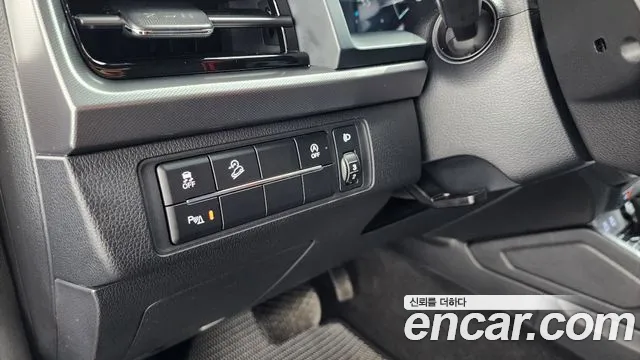 KG_Mobility_Ssangyong Rexton Новый Rexton Sport Дизель 2.2 4WD — Фото автомобиля 14
