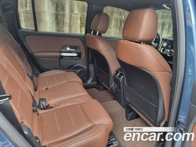 Mercedes-Benz GLB-Class — Фото автомобиля 12