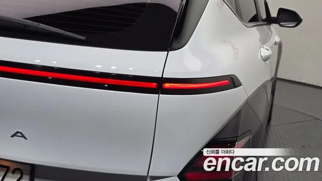 Hyundai Kona — Фото автомобиля 8