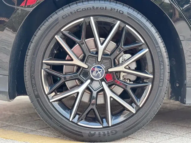 BYD Han 2025 EV 506KM Premium — Фото автомобиля 7