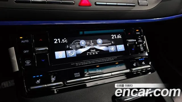 Hyundai Grandeur New — Фото автомобиля 21