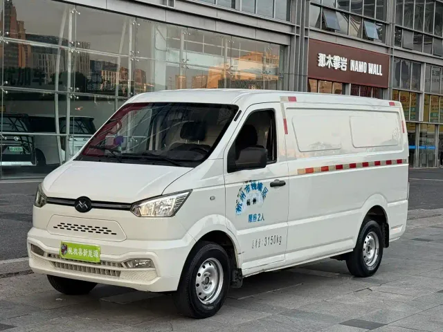 Фотография автомобиля — New Gonow Shuailing
