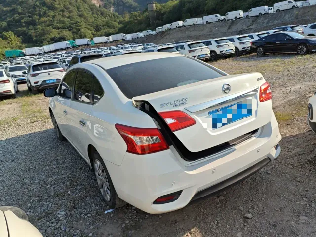 Nissan Sylphy — Фото автомобиля 3