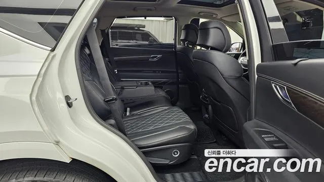 Genesis GV80 — Фото автомобиля 18
