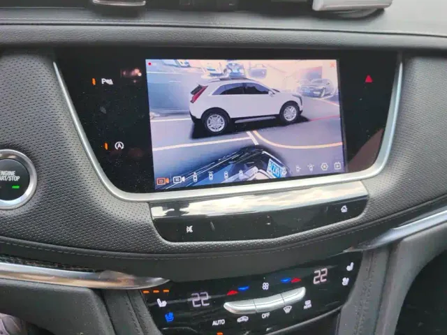 Cadillac XT5 — Фото автомобиля 13
