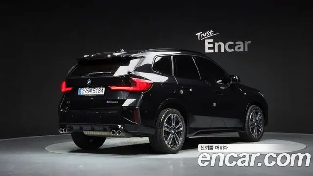 BMW X1 — Фото автомобиля 2