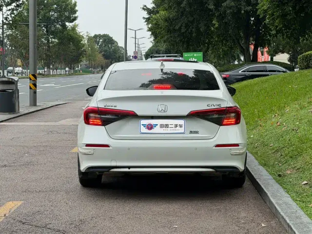 Honda Civic — Фото автомобиля 5