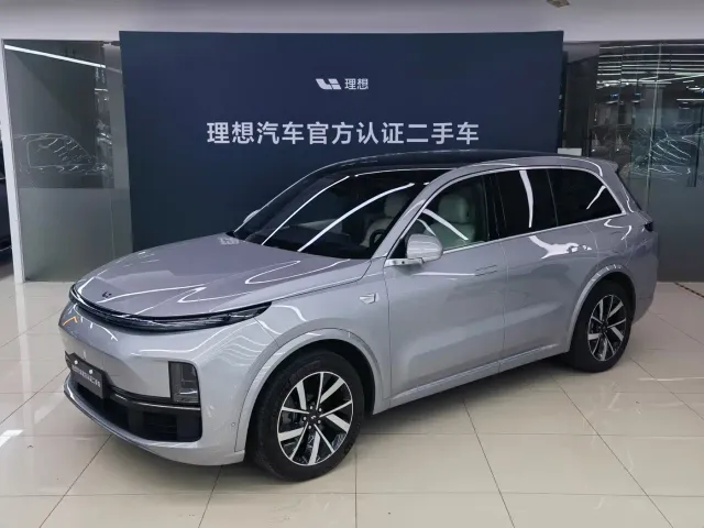 Фотография автомобиля — Li Auto L8