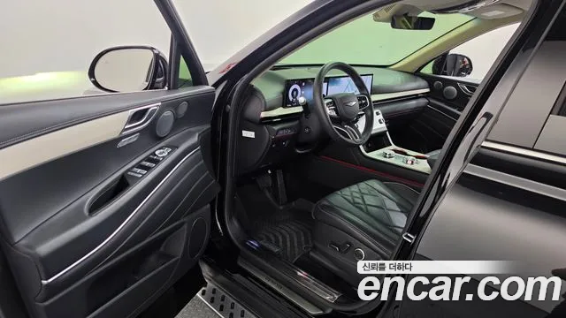Genesis GV80 — Фото автомобиля 15