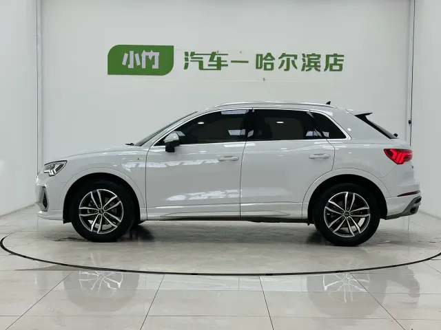 Audi Q3 — Фото автомобиля 5