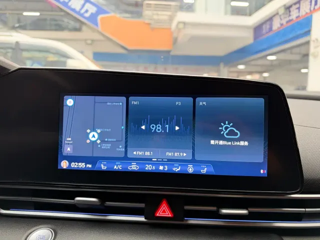 Hyundai Elantra — Фото автомобиля 9