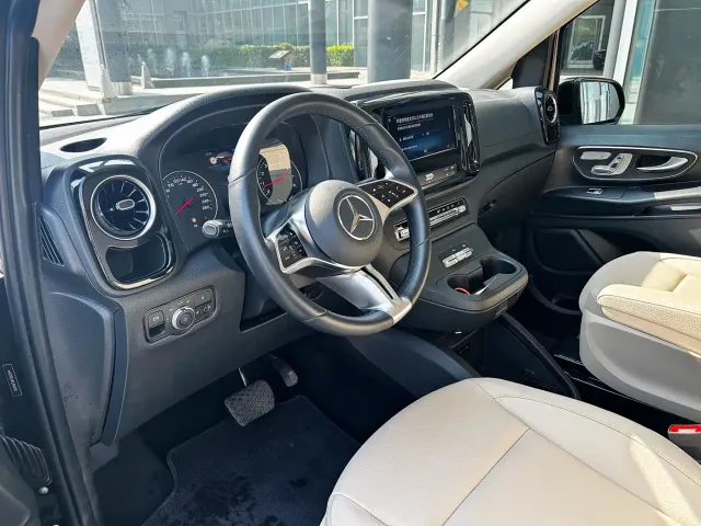 Mercedes-Benz Vito — Фото автомобиля 3