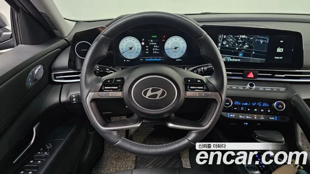 Hyundai AVANTE Новый Avante (CN7) — Фото автомобиля 13