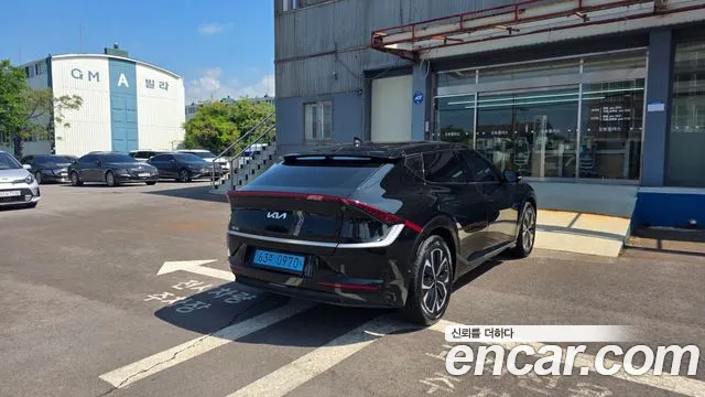 Kia EV6 — Фото автомобиля 4
