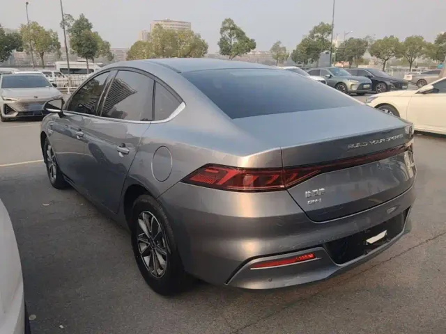 BYD Qin PLUS — Фото автомобиля 4