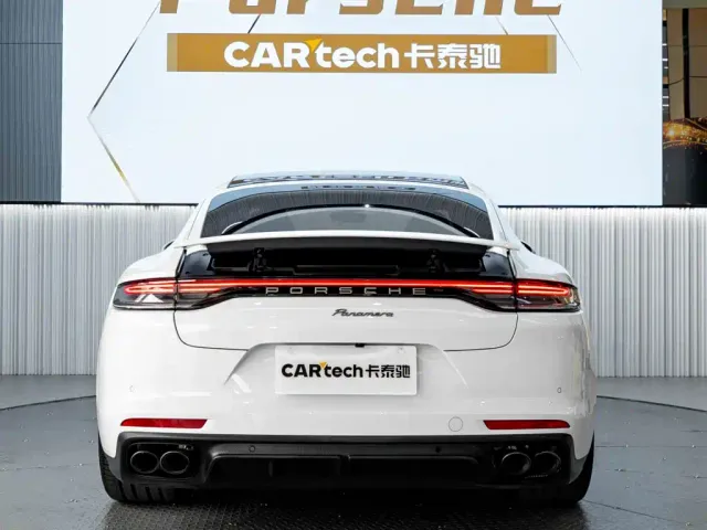 Porsche Panamera — Фото автомобиля 5