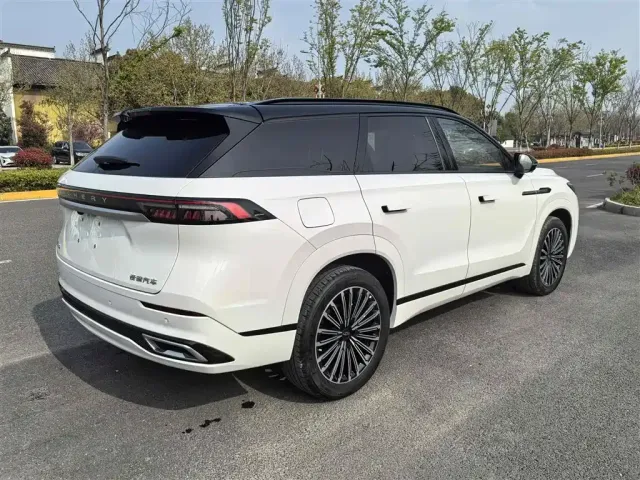 Chery Tiggo 9 — Фото автомобиля 4