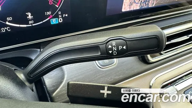 Mercedes-Benz V-Class — Фото автомобиля 9