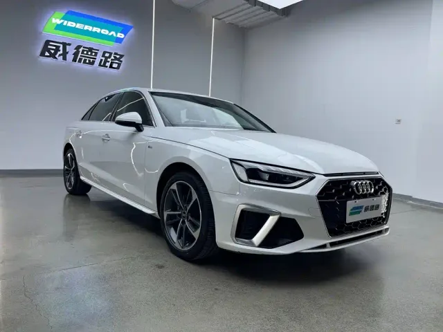 Audi A4L — Фото автомобиля 2
