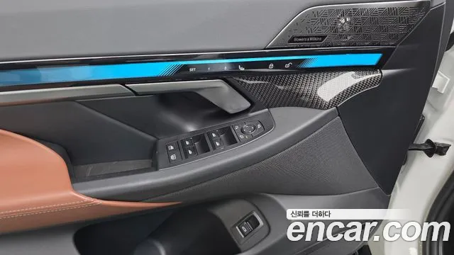 BMW i5 G60 — Фото автомобиля 28
