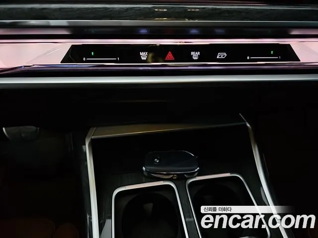 BMW 7-Series 7 серия (G70) — Фото автомобиля 16
